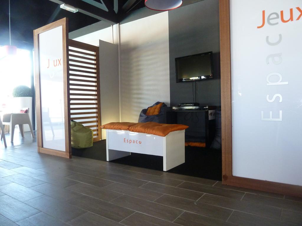 קורו Hotel Atlantis מראה חיצוני תמונה